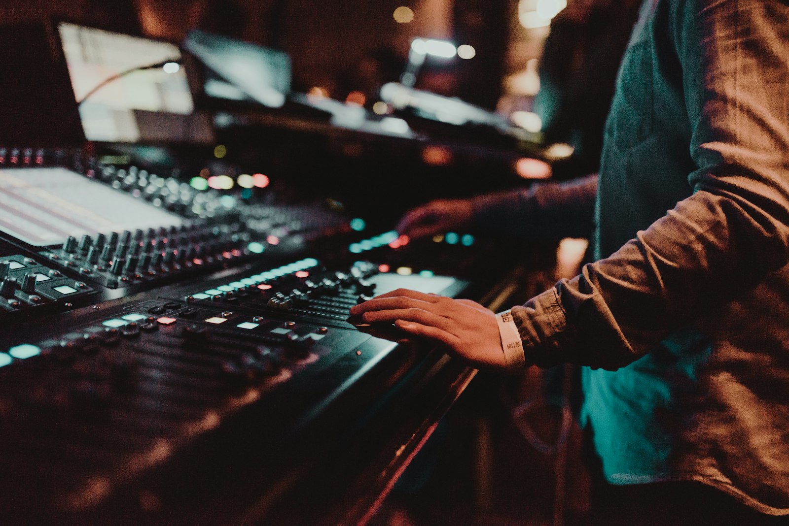 Gain Staging, Explained Without the Jargon
