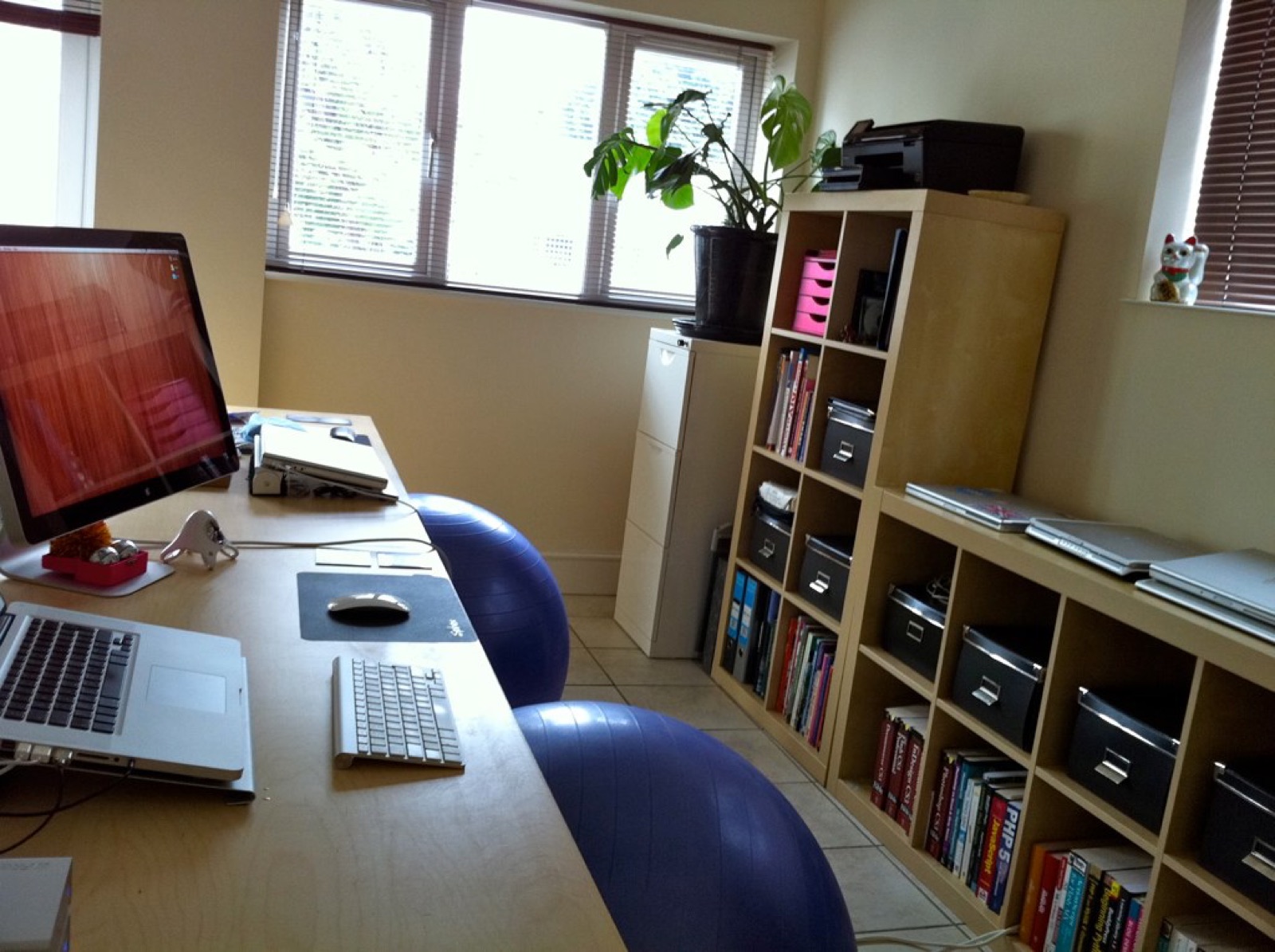 A Posting Strategy You Can Actually Keep Up (Without Burnout)
